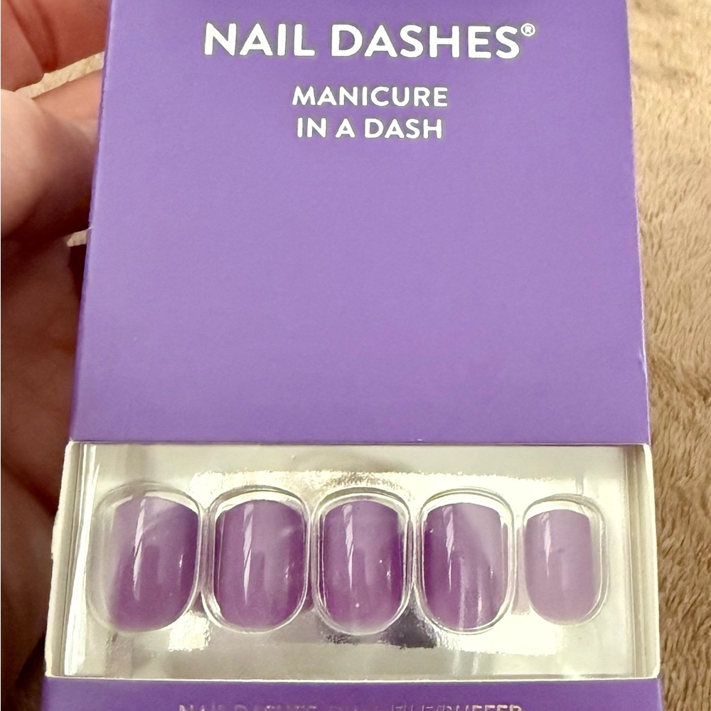 Red Aspen Purple Nail Dashes Manicure Set - Picture 6 of 11